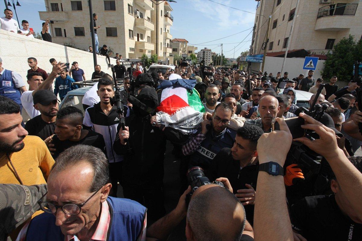 İsrail askerlerinin açtığı ateş, El Cezire'nin kadın muhabirini öldürdü