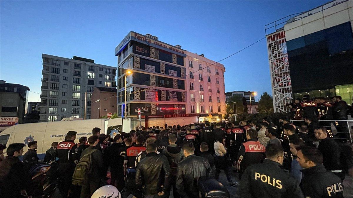 Sultanbeyli'de kaza yapan motosikletli polis memuru şehit oldu