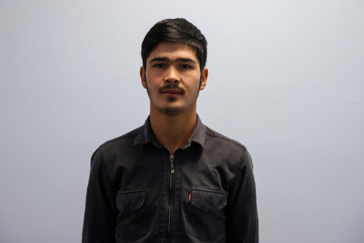 Yakalanan kaçak göçmenler: İran askerleri sınırdan nasıl geçeceğimizi gösterdi