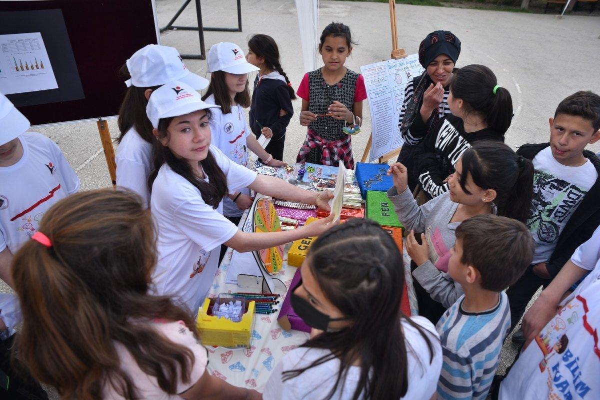 Bursa Büyükşehir Belediyesi'nden eğitime teknoloji desteği