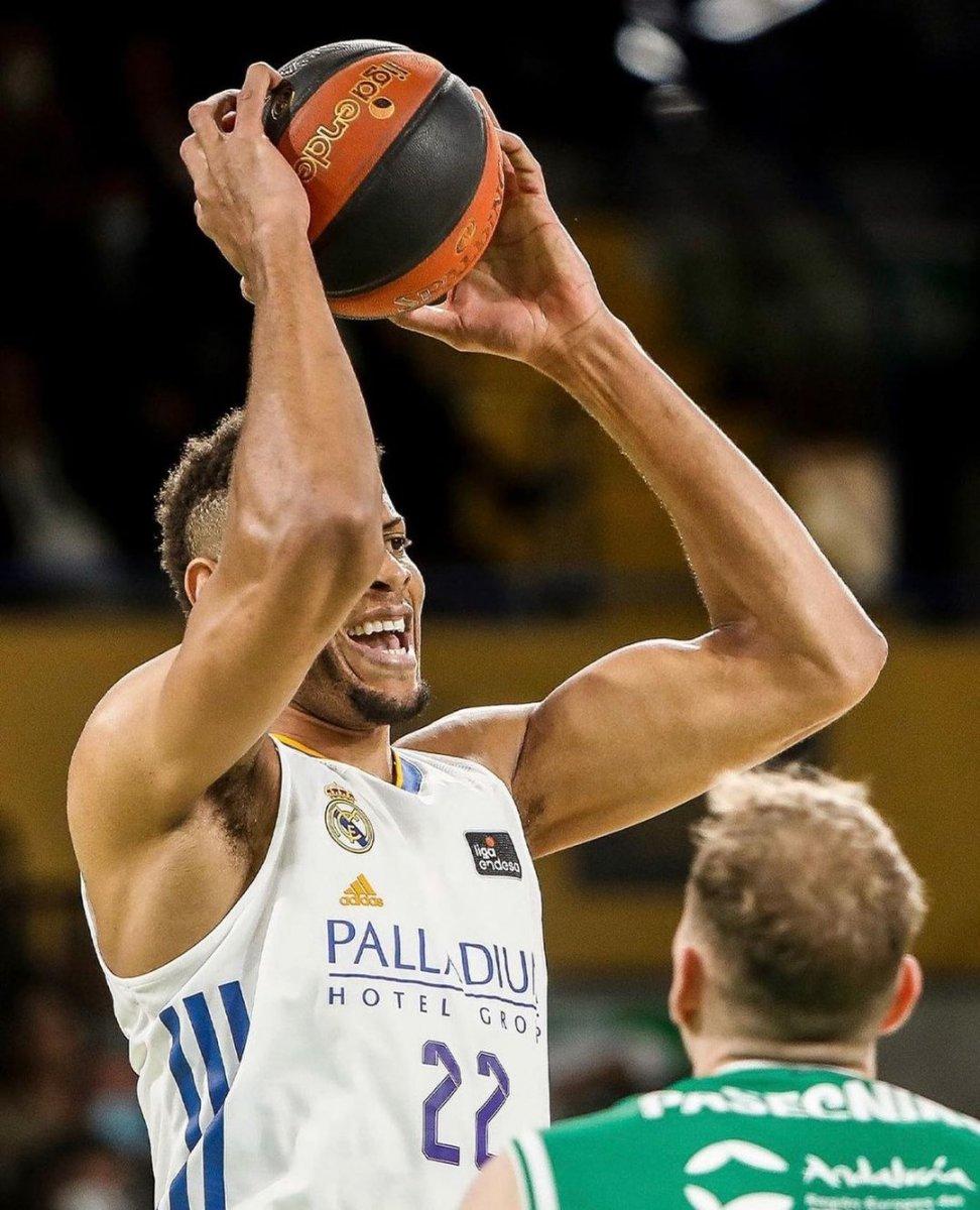 EuroLeague'de sezonun en iyi 5'i belli oldu