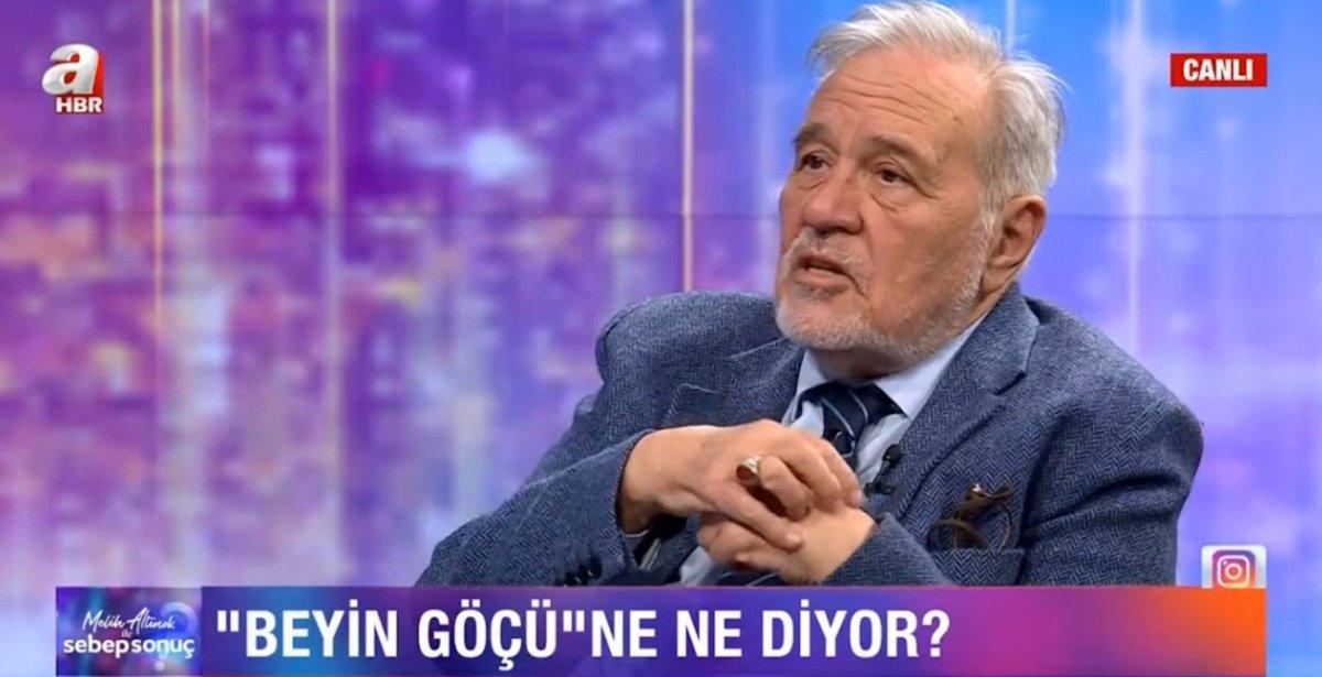 İlber Ortaylı: Türkiye'nin mülteciye ihtiyacı var