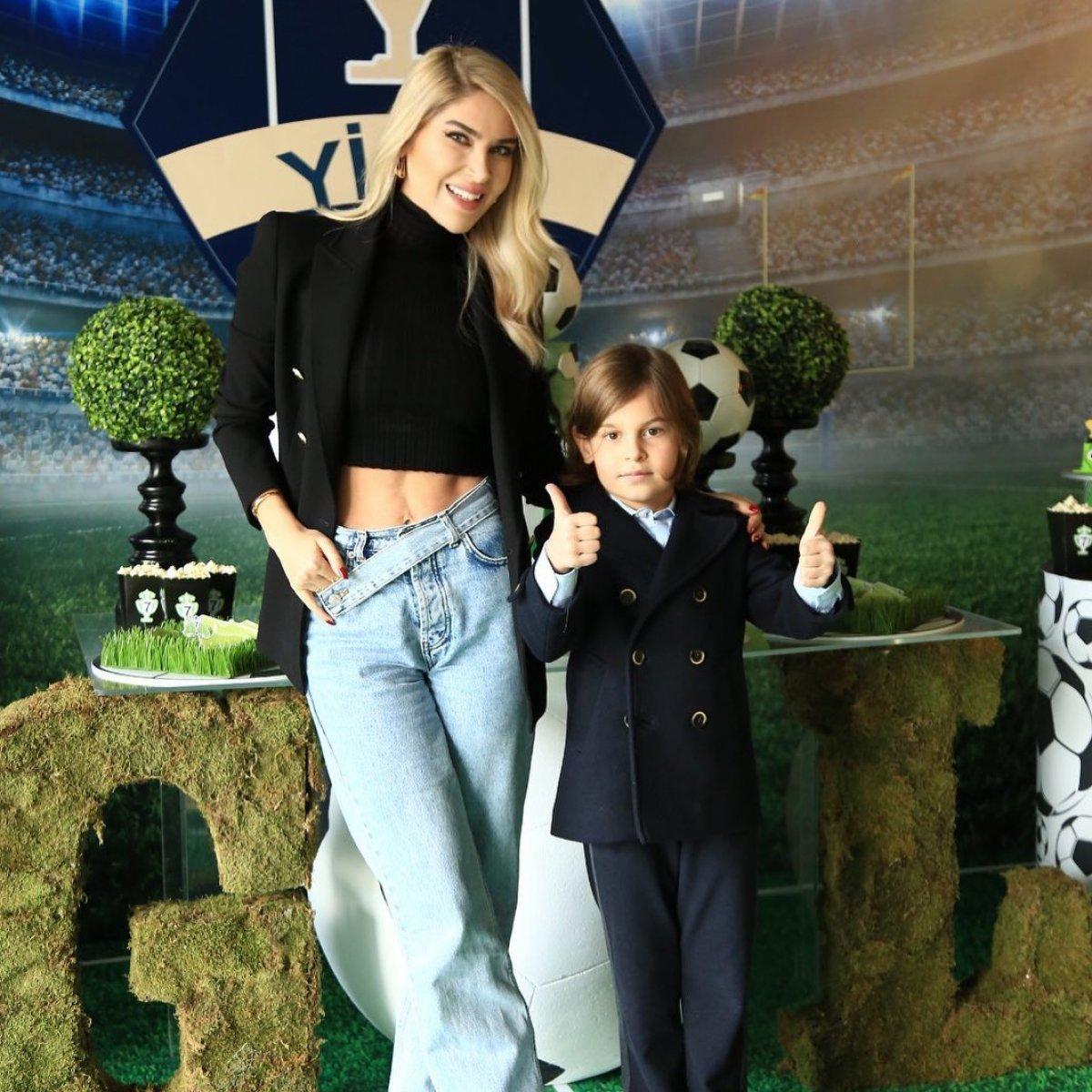 Mustafa Sandal, düğün için paraya kıydı