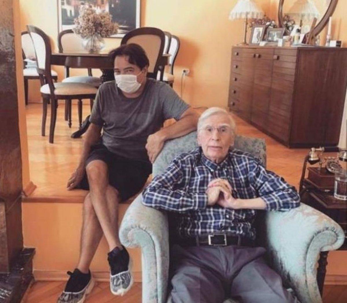 Fazıl Say, babasının cenaze töreninde piyano çaldı