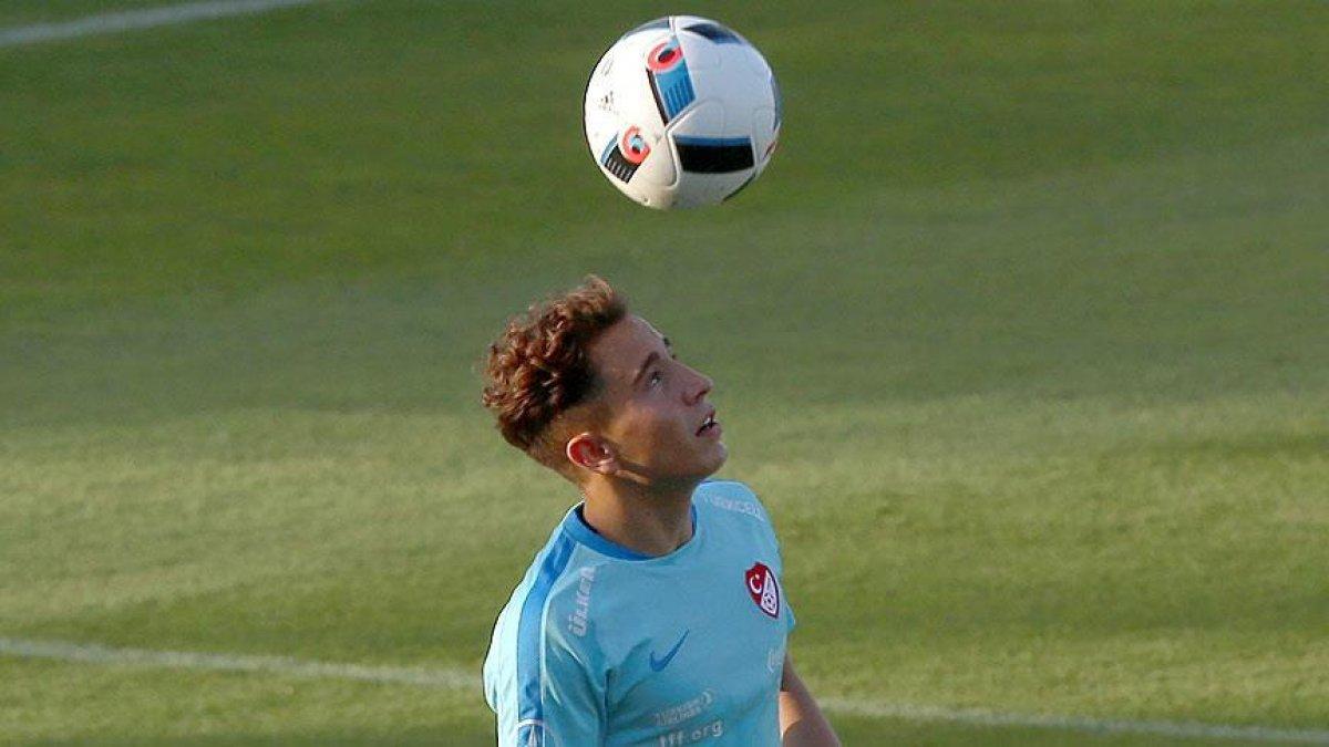 İtalyanlar, Emre Mor'un peşine düştü