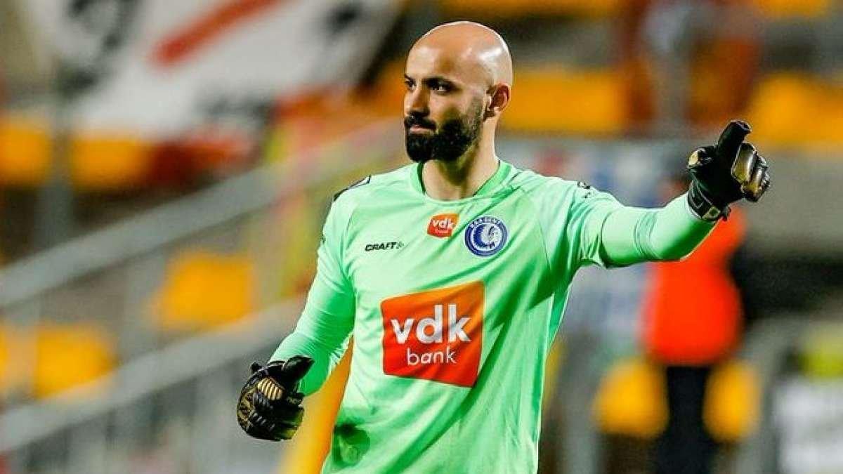 Fenerbahçe'de Berke Özer'in yerine Sinan Bolat