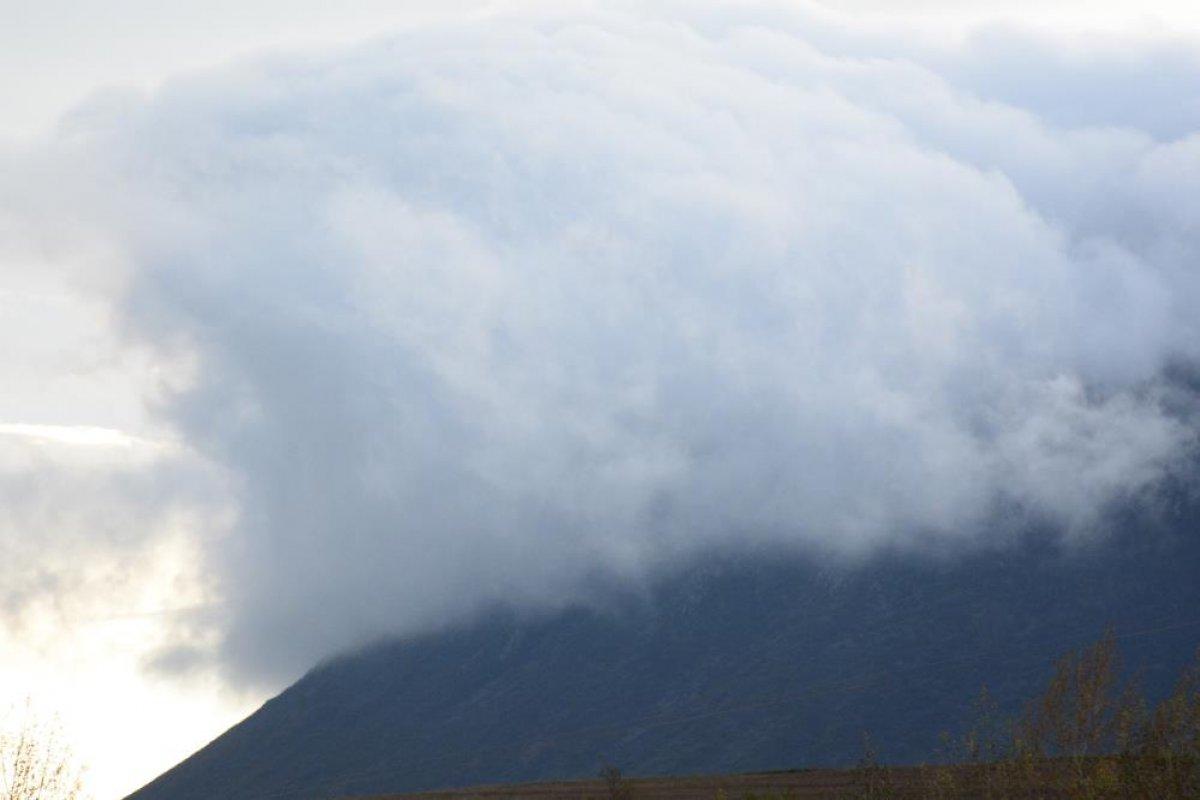 Atatürk Dağı'nda bulutlardan görsel şölen