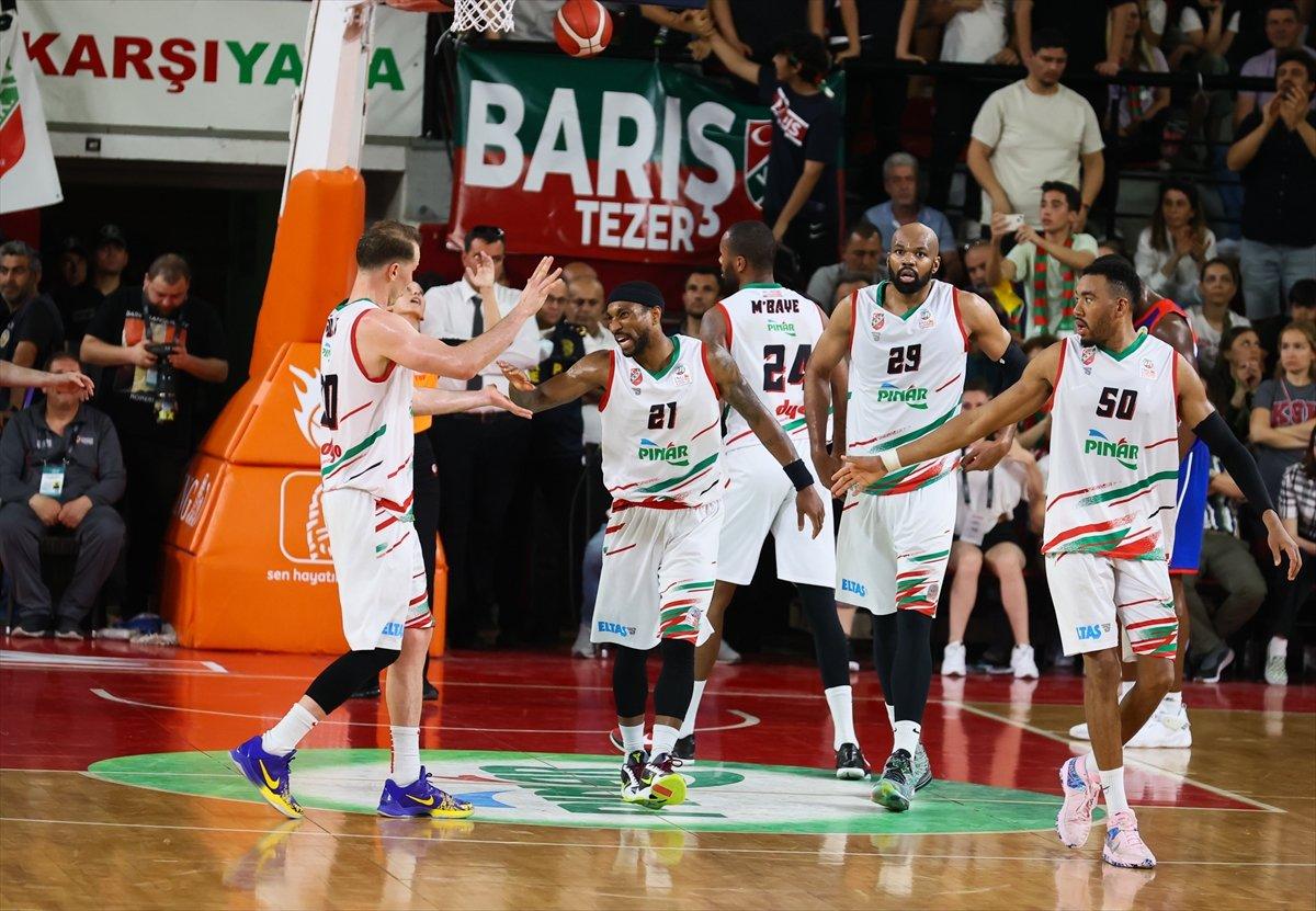 Pınar Karşıyaka, Anadolu Efes'e karşı seriyi 1-1'e getirdi