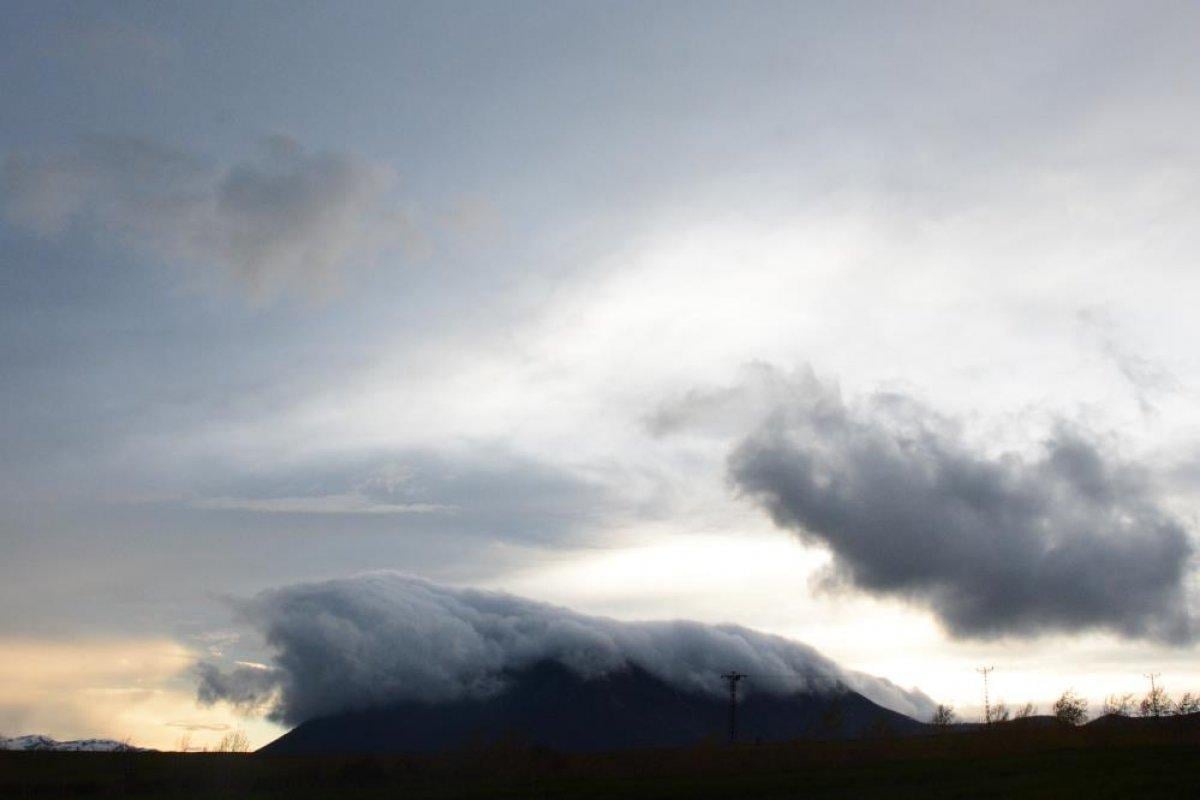 Atatürk Dağı'nda bulutlardan görsel şölen