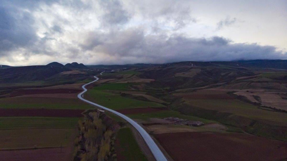 Atatürk Dağı'nda bulutlardan görsel şölen