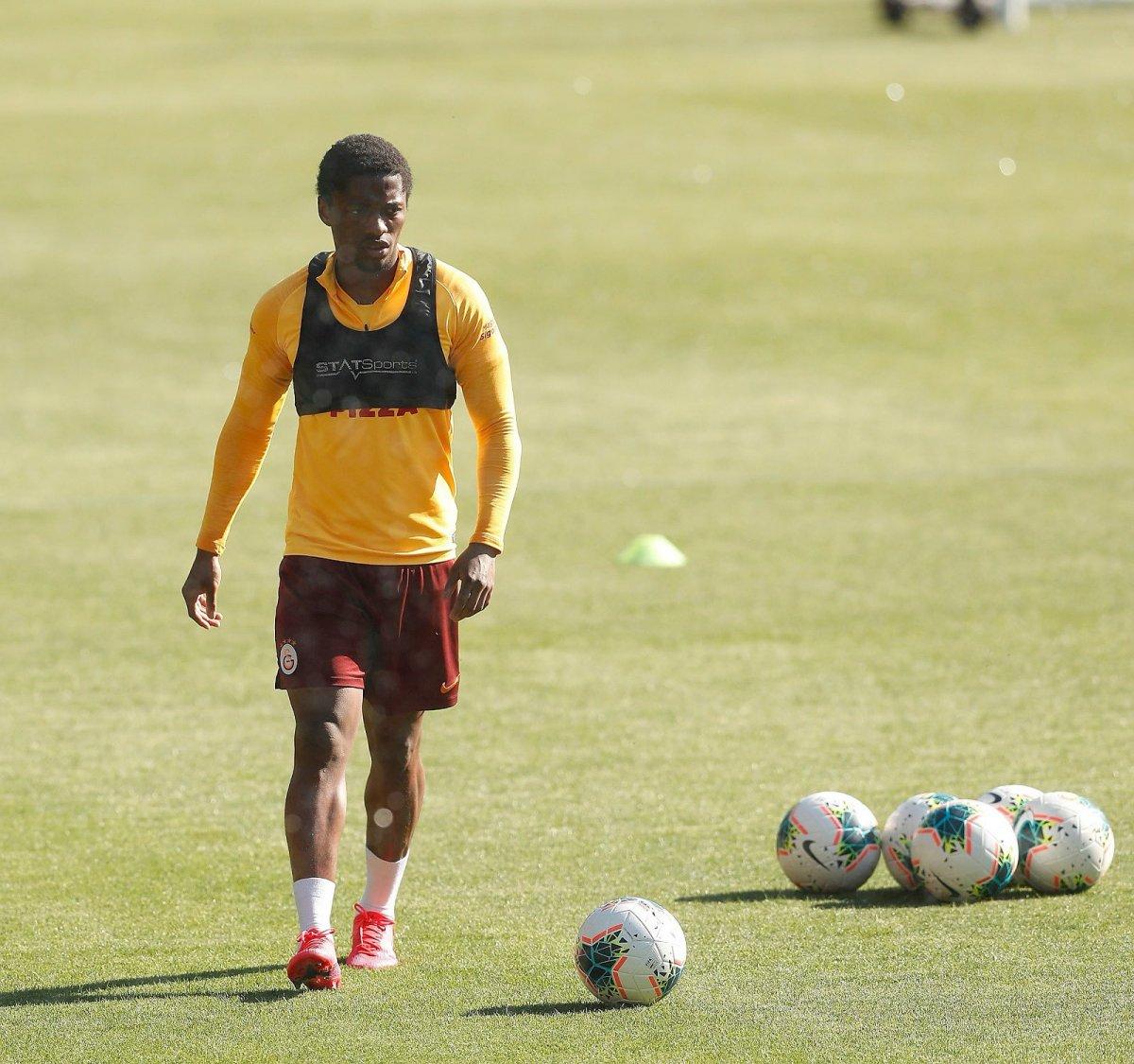 Eyüpspor, Jesse Sekidika'yı göndermek istemiyor