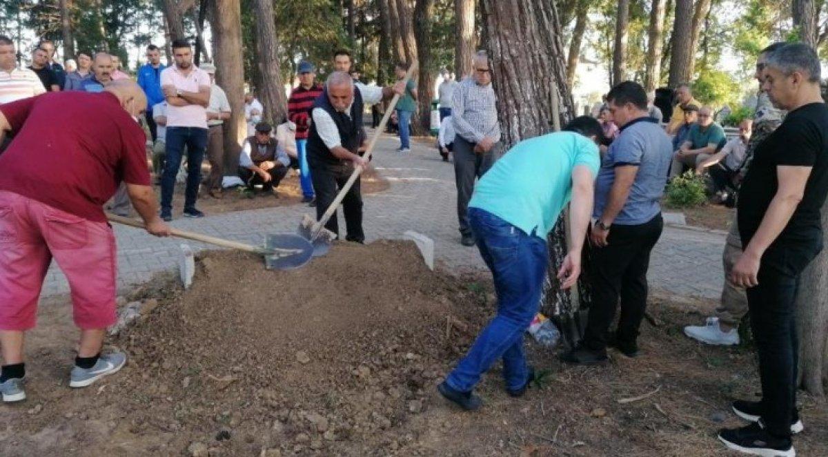 Antalya'da 2 yaşındaki kızını öldüren anne tutuklandı
