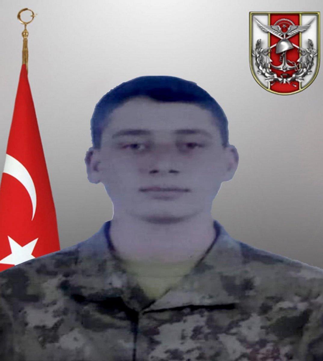 Balıkesir, şehidini gözyaşlarıyla son yolculuğuna uğurladı