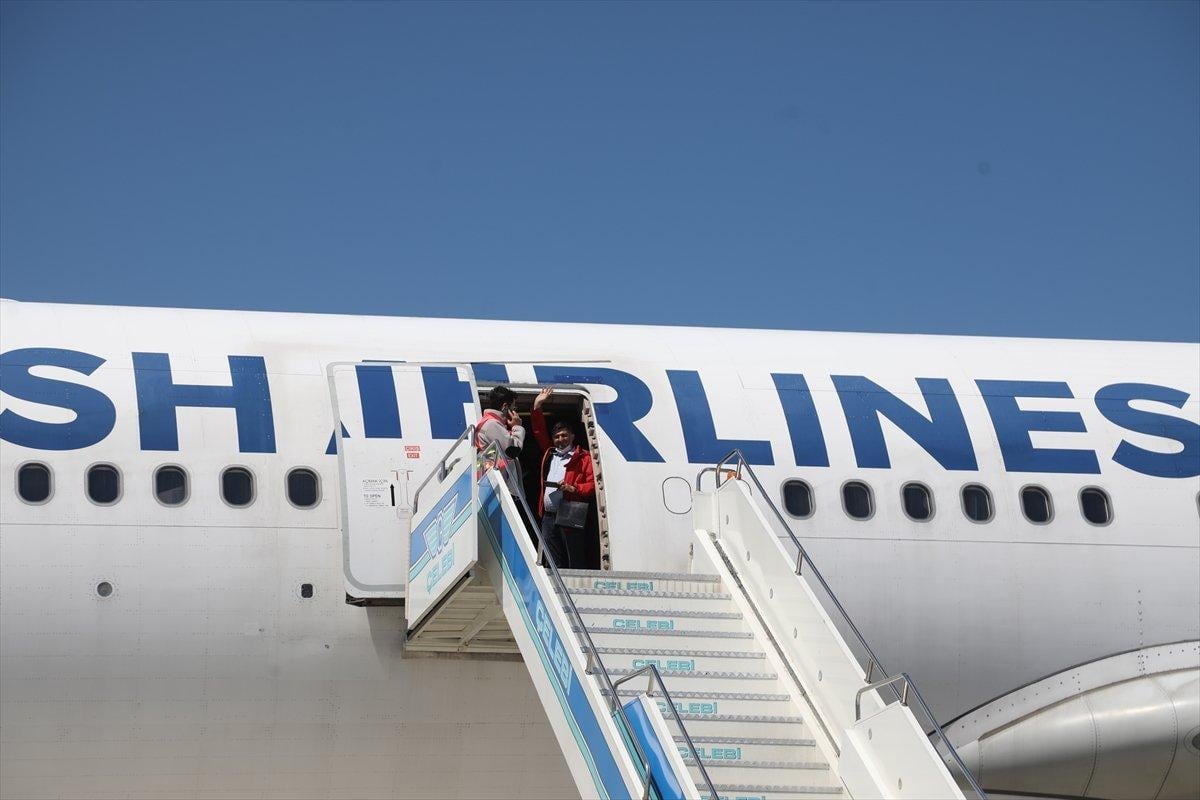 Rize Artvin Havalimanı'na ilk iniş gerçekleşti