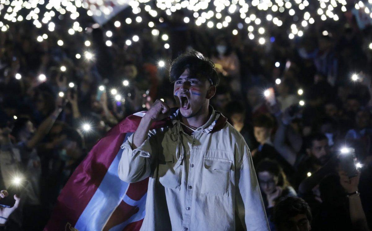 New York Times, Trabzonspor'un şampiyonluk sevincini sayfasına taşıdı