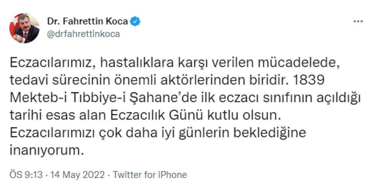 Fahrettin Koca Eczacılık Günü'nü kutladı