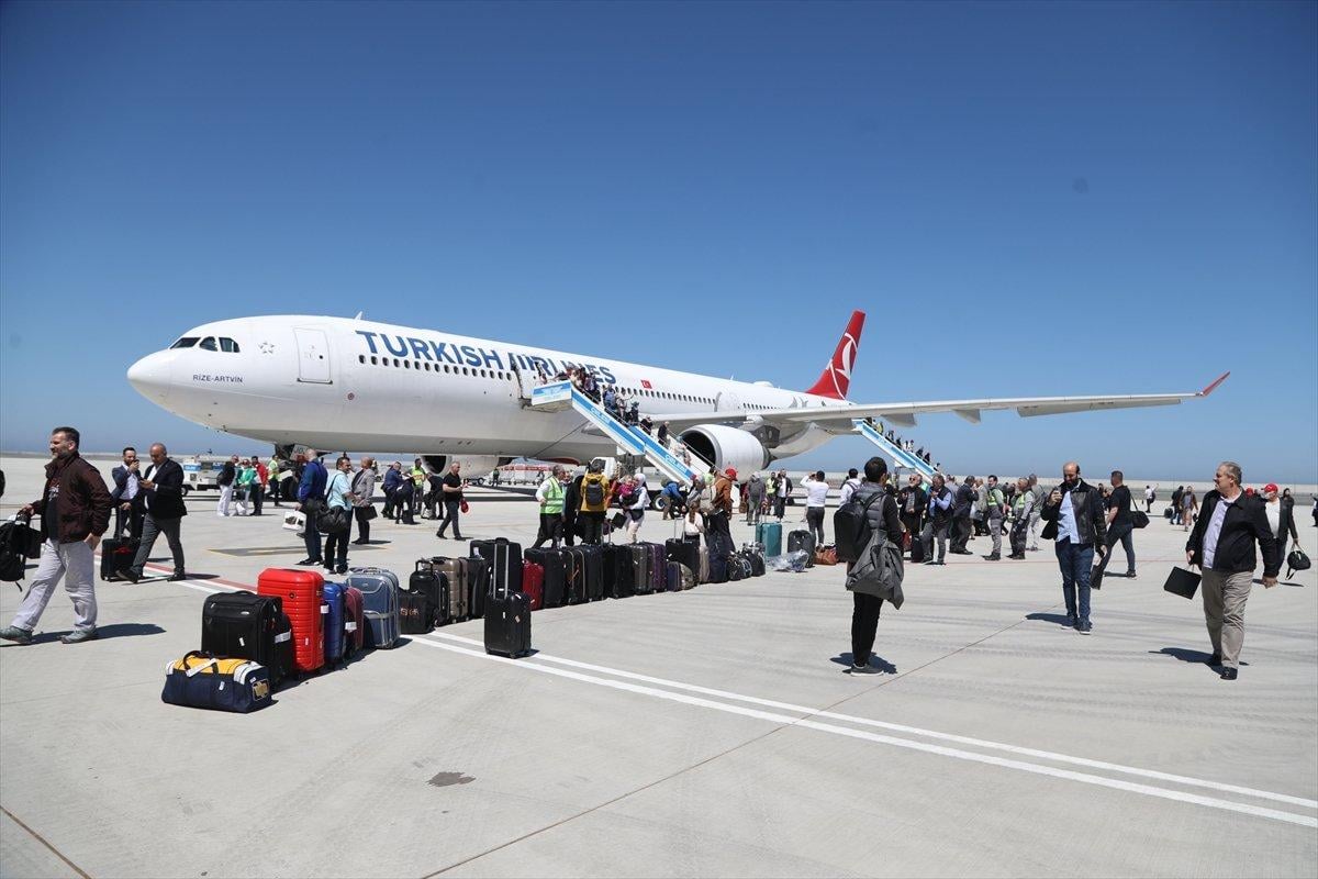 Rize Artvin Havalimanı'na ilk iniş gerçekleşti