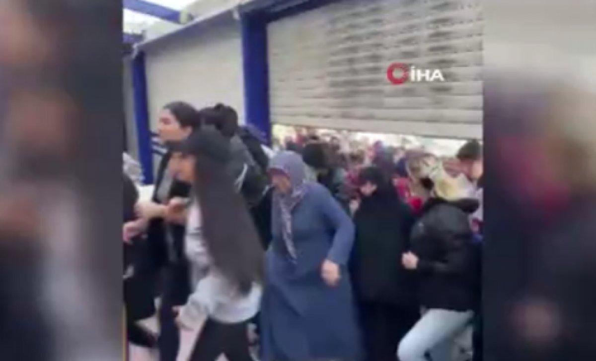 Ankara'da indirimli ürün izdihamı