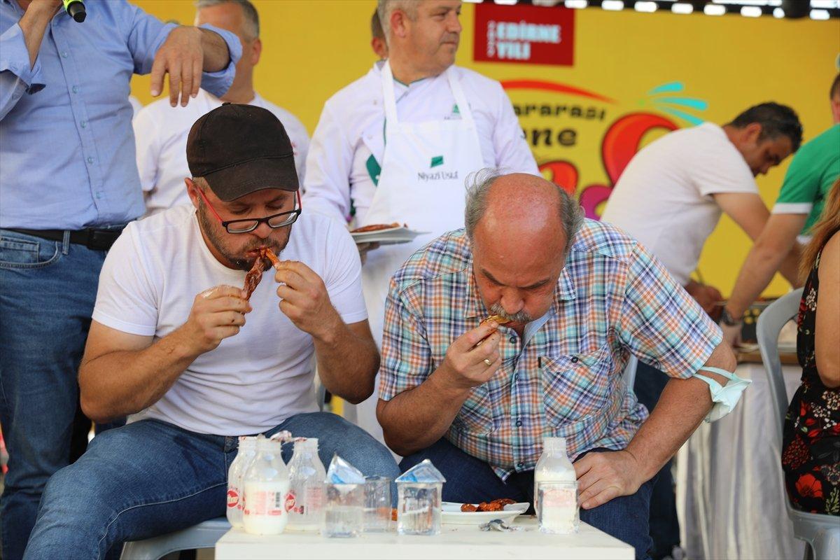 Edirne'deki ciğer festivalinden renkli görüntüler