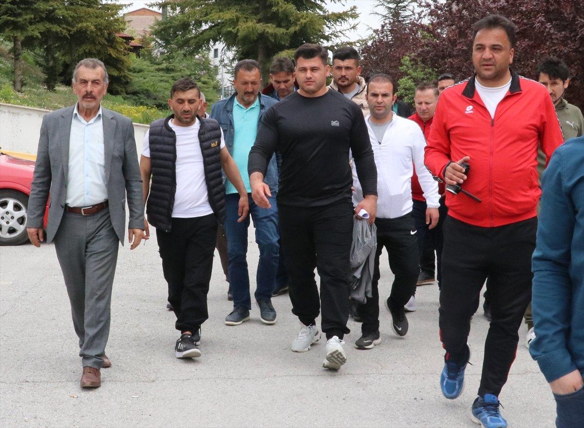 Rıza Kayaalp'in karıştığı trafik kazasında 1 kişi hayatını kaybetti