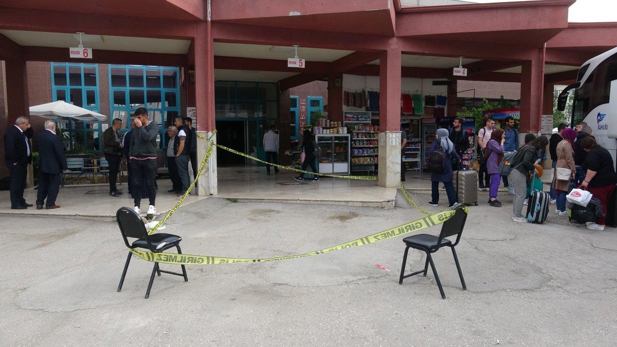 Tokat'ta eşini ve kardeşini 'namus' iddiasıyla vurdu