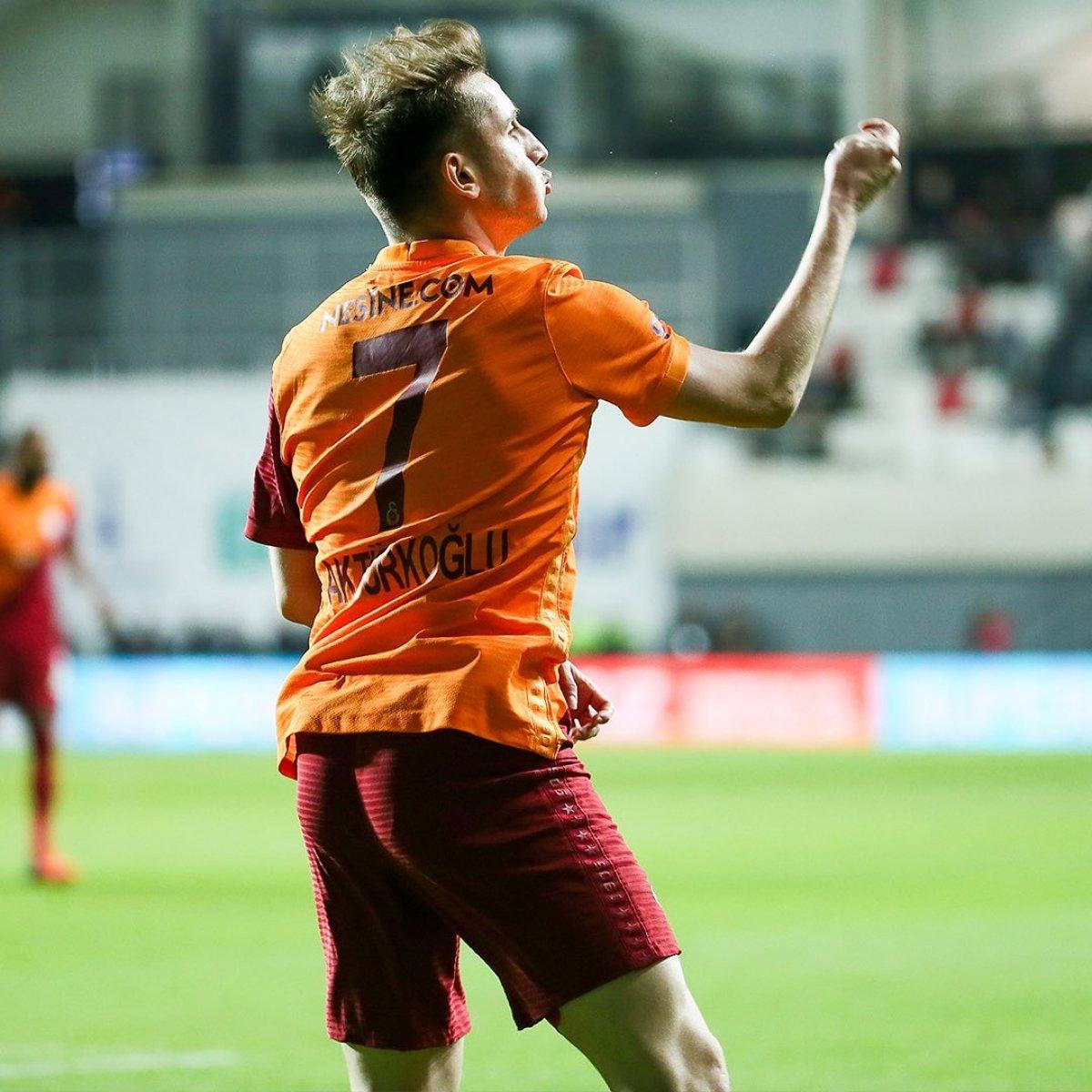 Lyon, Kerem Aktürkoğlu için teklifini yeniledi