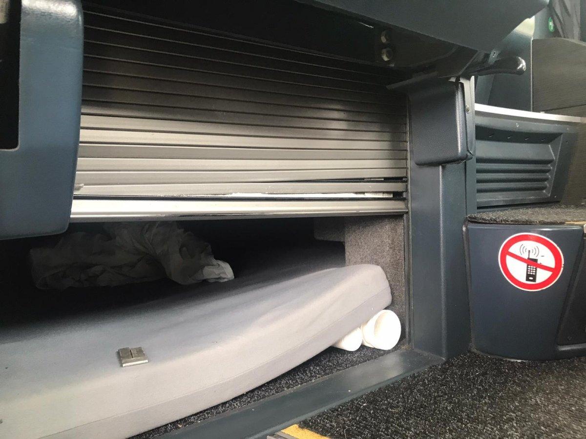 Edirne'de otobüs deposunda 3 kaçak göçmen yakalandı