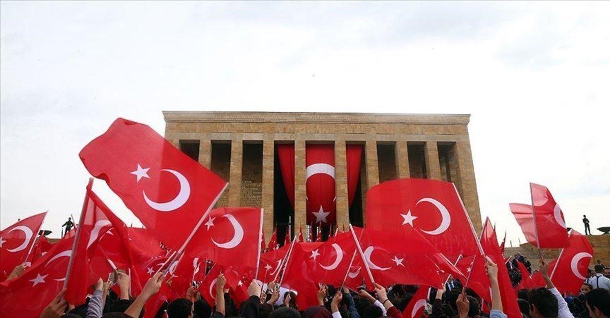 19 Mayıs 2022 resmi tatil mi, okul var mı? 18 Mayıs yarım gün mü tatil?