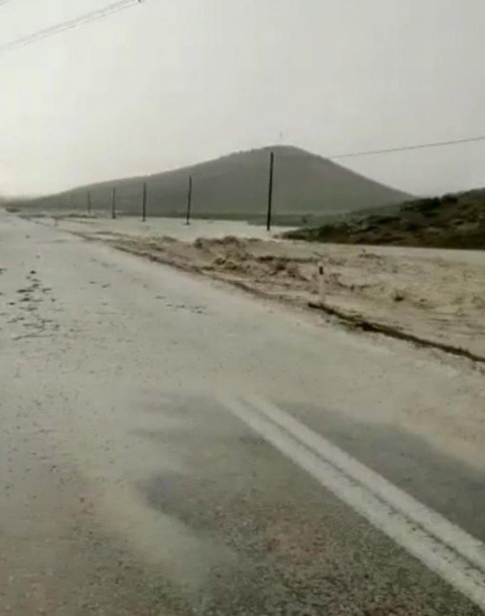 Eskişehir'de bir ilçe sular altında kaldı