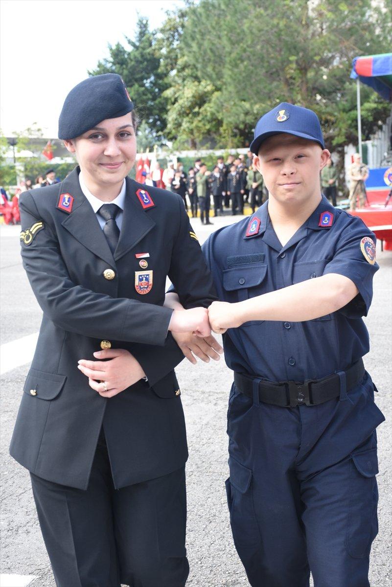 Engellilerin bir günlük askerlik sevinci