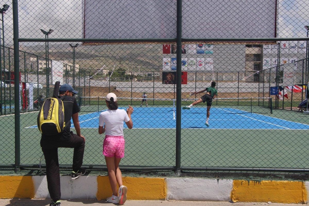 Şırnak'ta Uluslararası Cudi Cup Tenis Turnuvası başladı