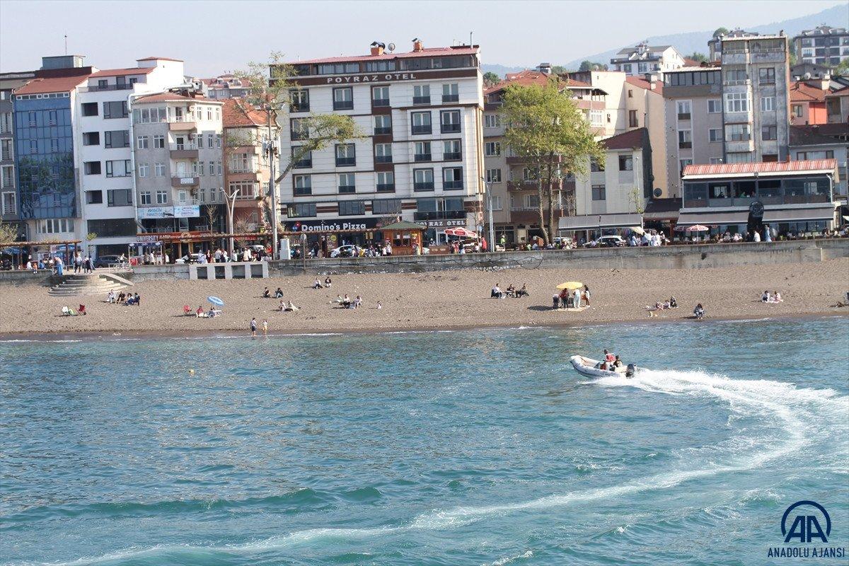 Düzce'nin Akçakoca ilçesinde turizm sezonu başladı