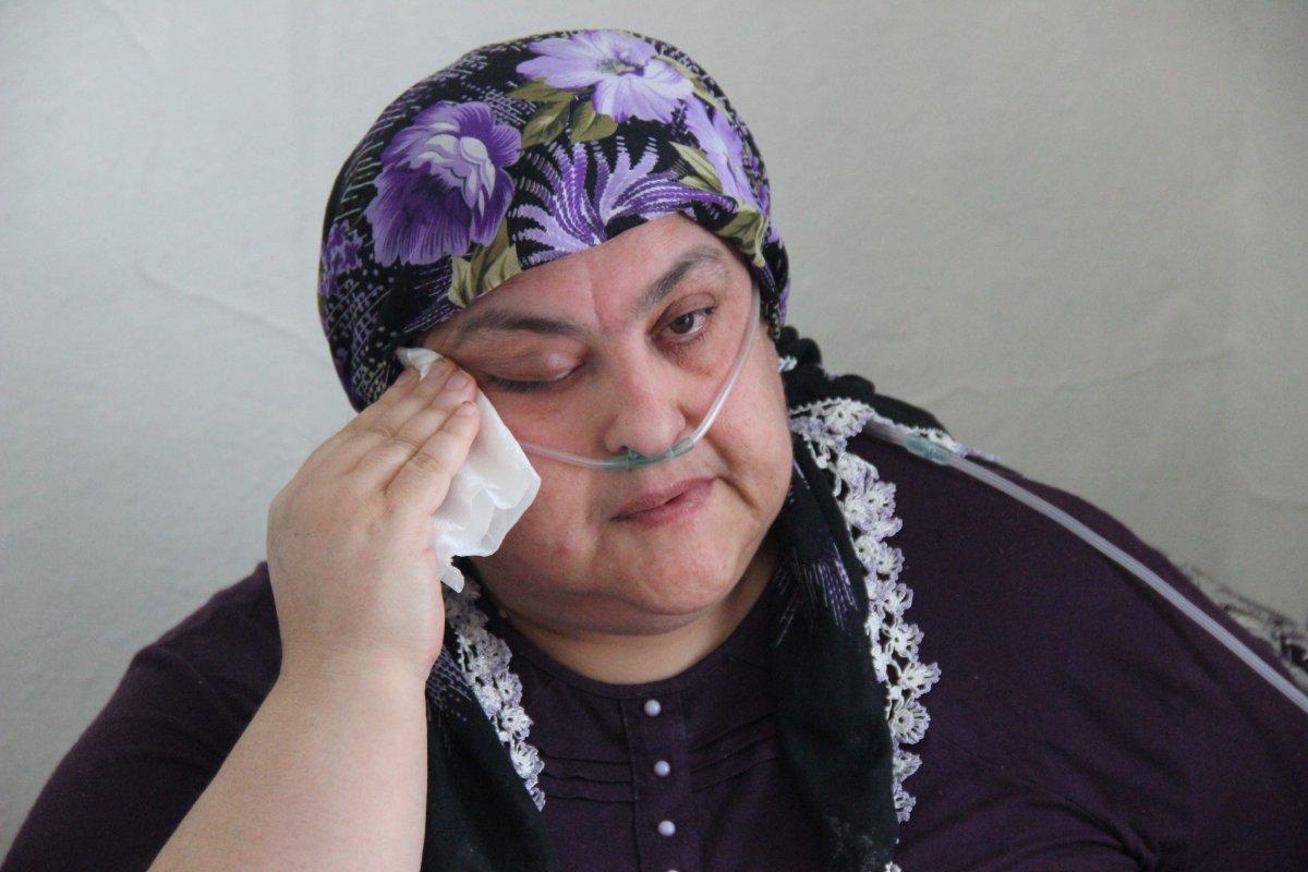 Kocaeli'de hastaneye vinçle götürülen kadın yardım bekliyor