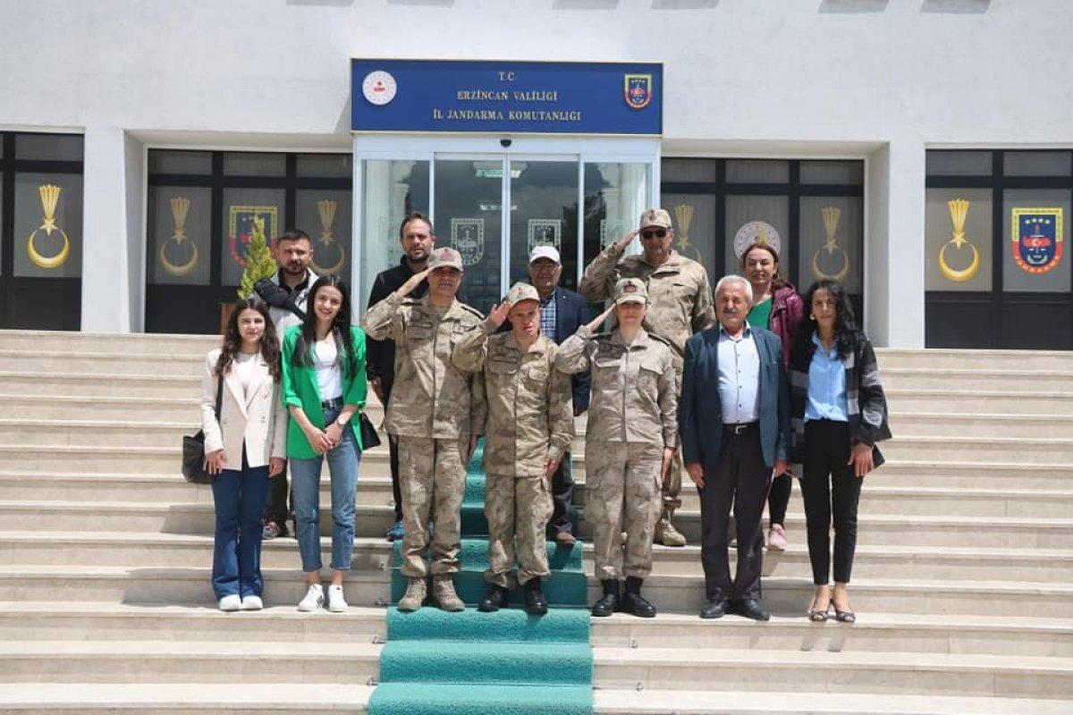 Erzincan'daki down sendromlu Yalçın, en büyük hayalini yaşadı