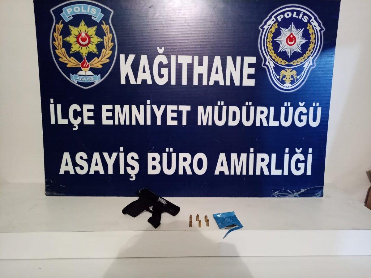 Kağıthane’de karşılaştığı kuzenini vurdu