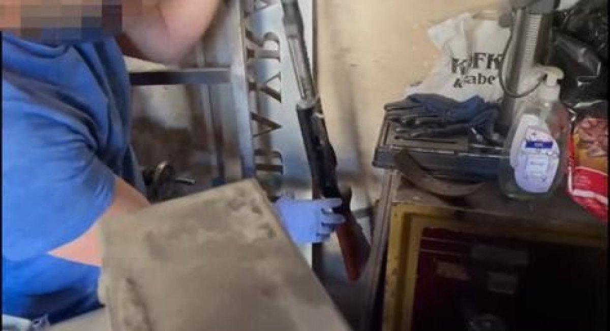 Diyarbakır'da yasa dışı silah ticareti yapan şahıslar yakalandı