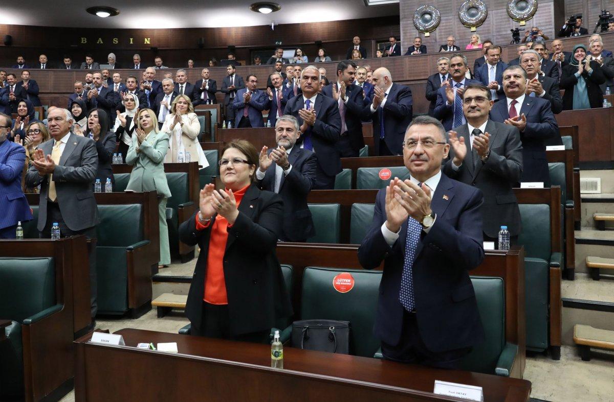 Nureddin Nebati, AK Parti grubunda vekillerle sohbet etti