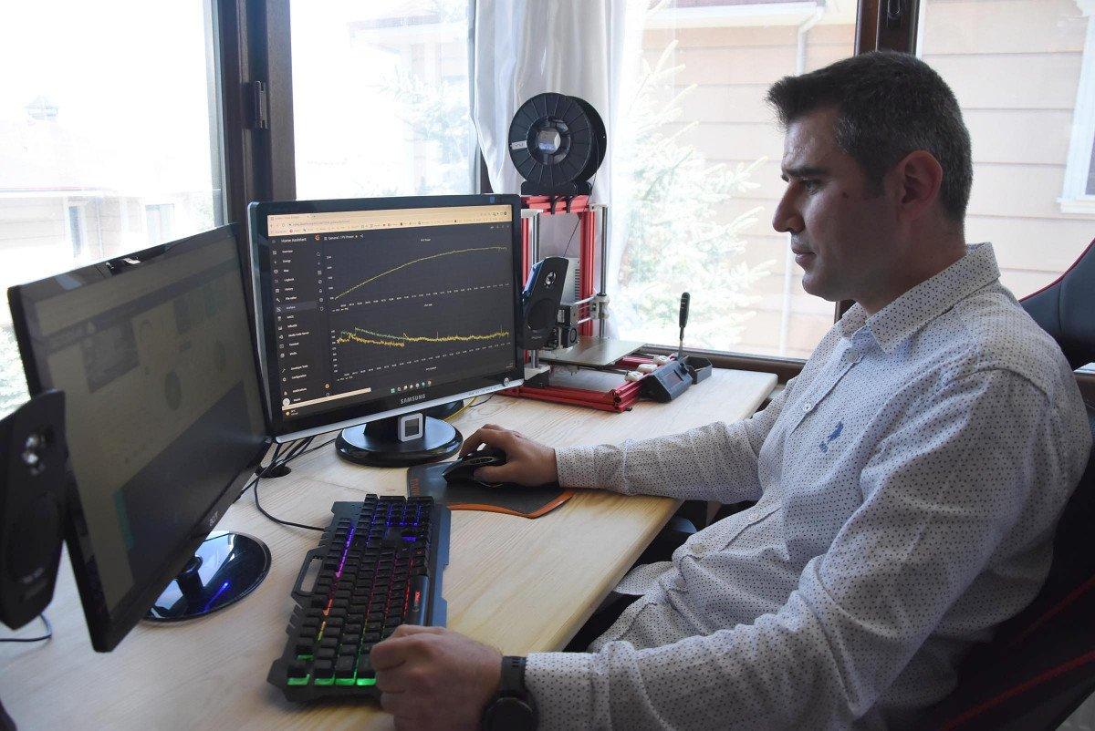 Kütahya'da kendi elektriğini evinde üretip satıyor