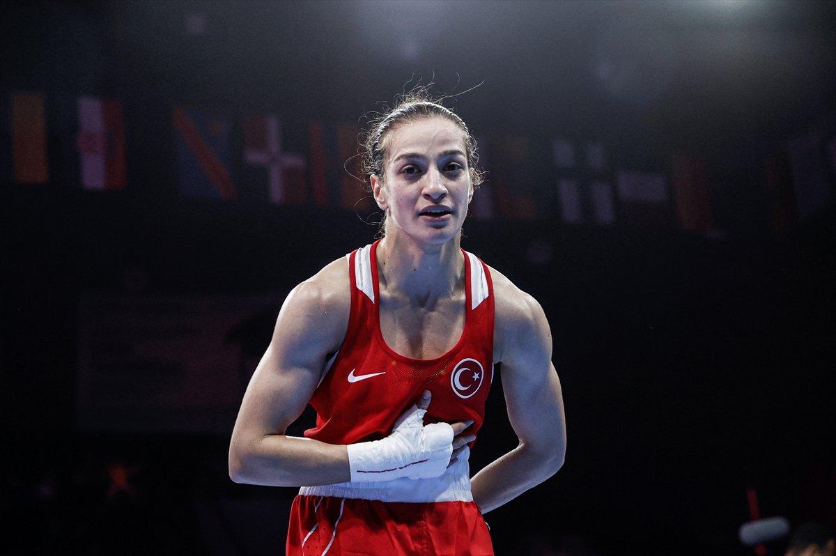 Buse Naz Çakıroğlu, Dünya Kadınlar Boks Şampiyonası'nda finale yükseldi