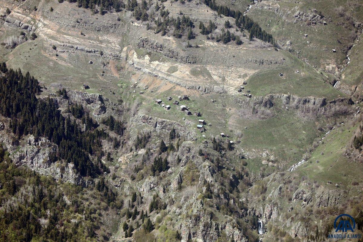 Artvin'in doğal güzellikleri havadan görüntülendi