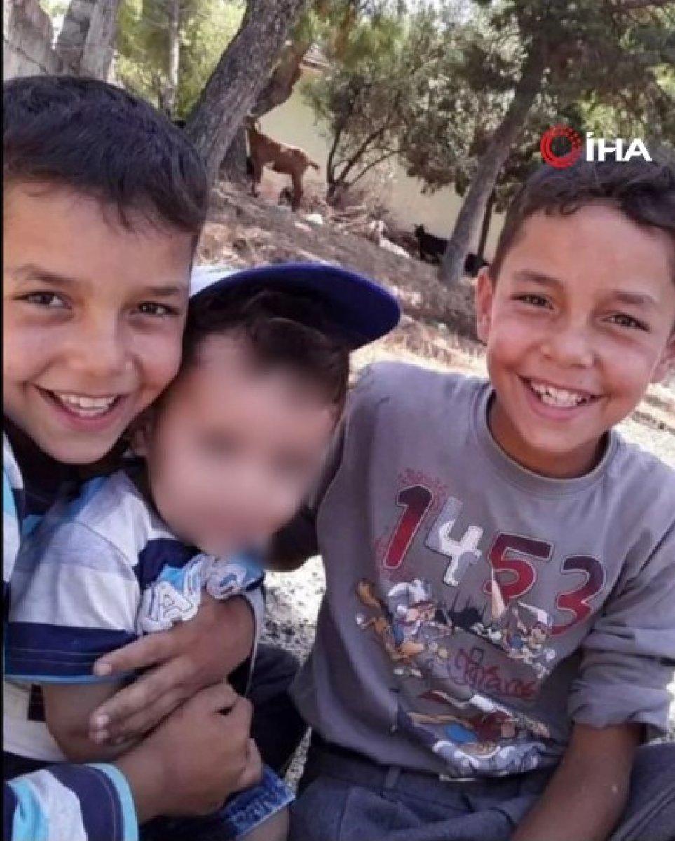 Manisa'da yangın söndürme göletine giren ikiz kardeşler hayatını kaybetti