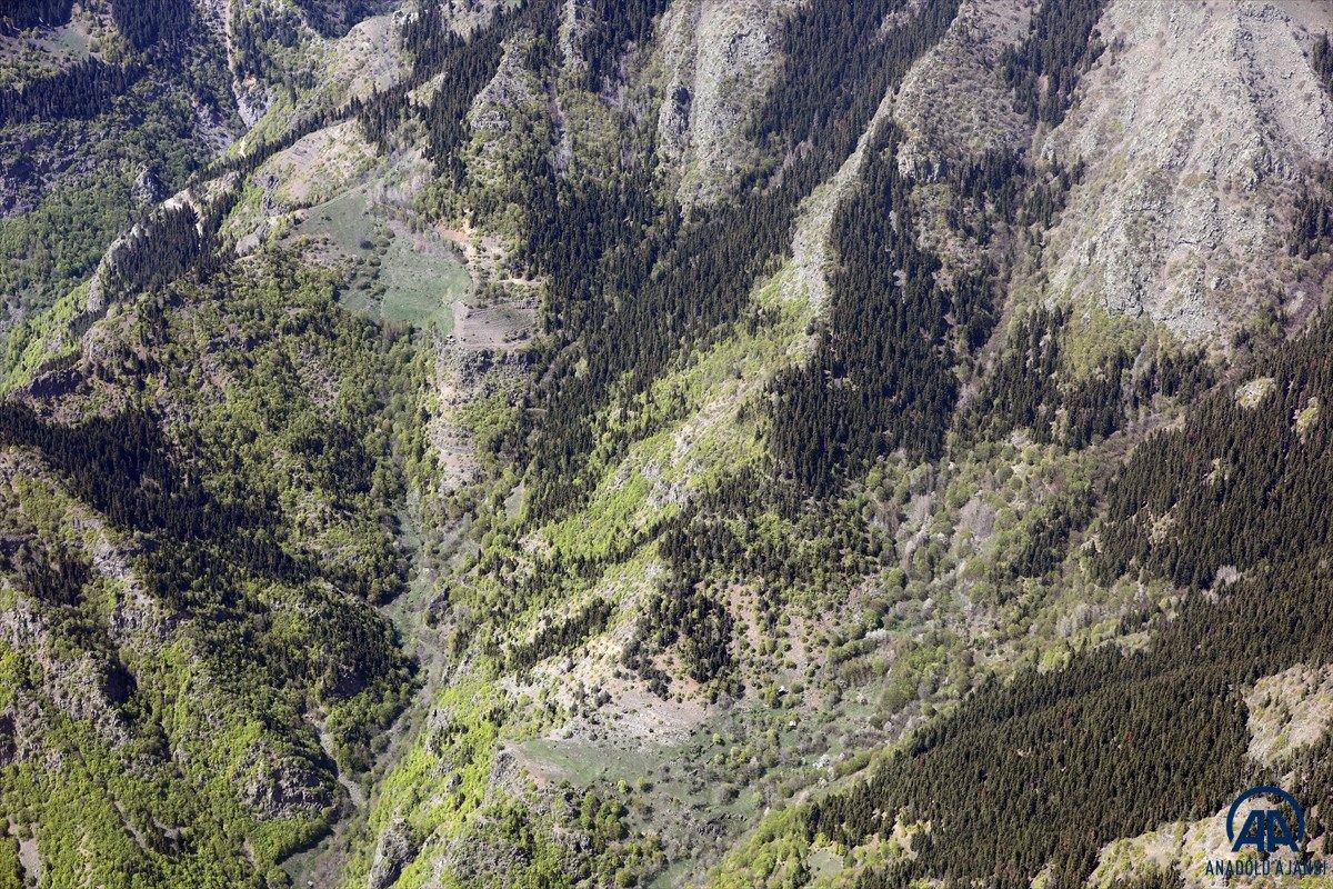 Artvin'in doğal güzellikleri havadan görüntülendi