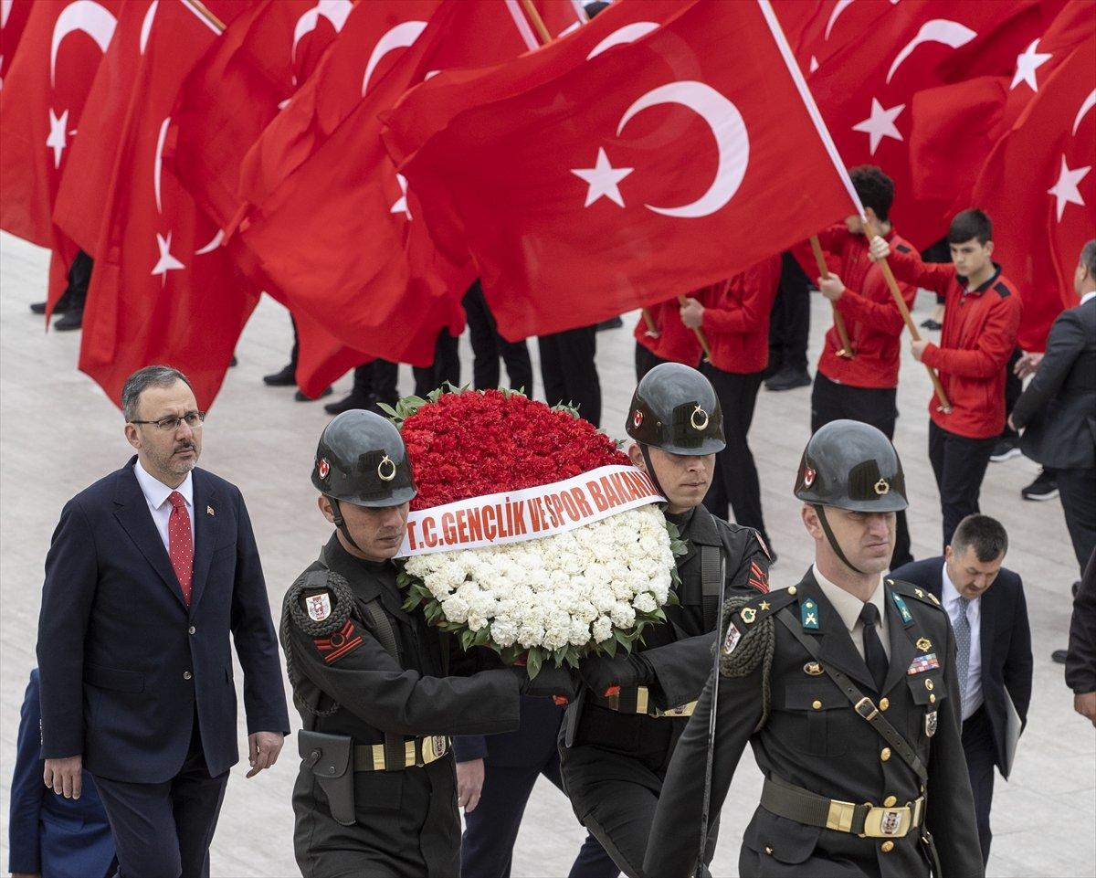 Tüm yurtta 19 Mayıs Gençlik ve Spor Bayramı coşkusu