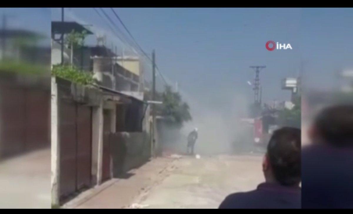 Adana'da depodaki tüpler yangına neden oldu