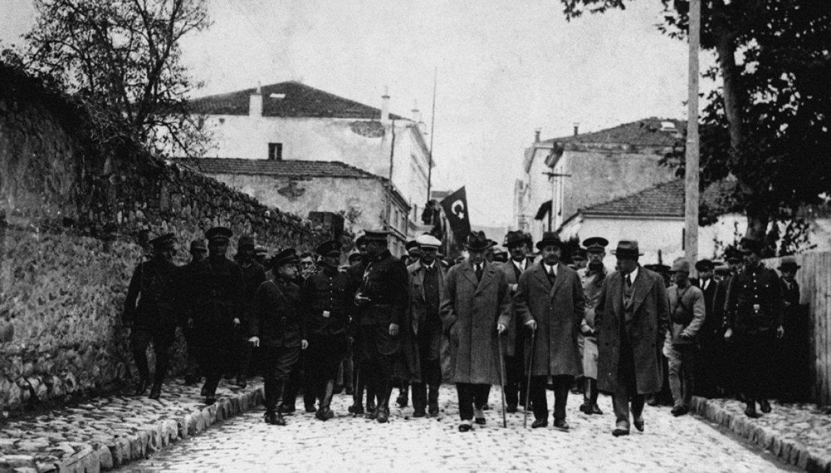 Atatürk'ün Samsun'a çıktığı gemi