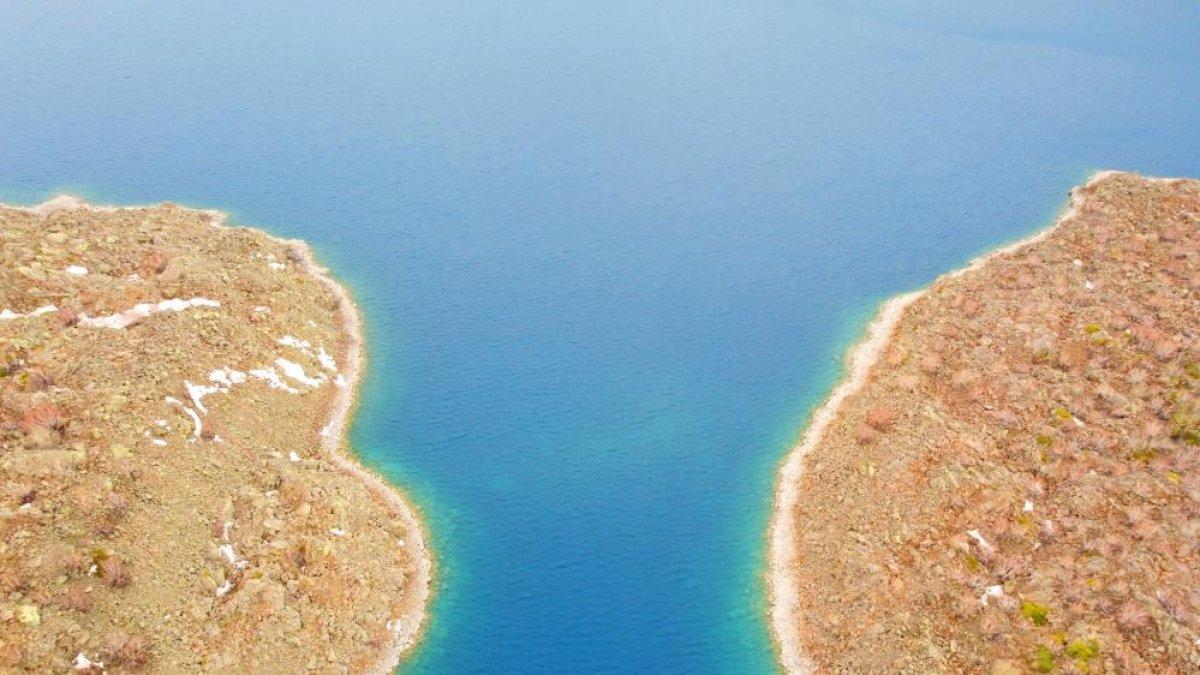 Bitlis Nemrut Krater Gölü'nde görsel şölen