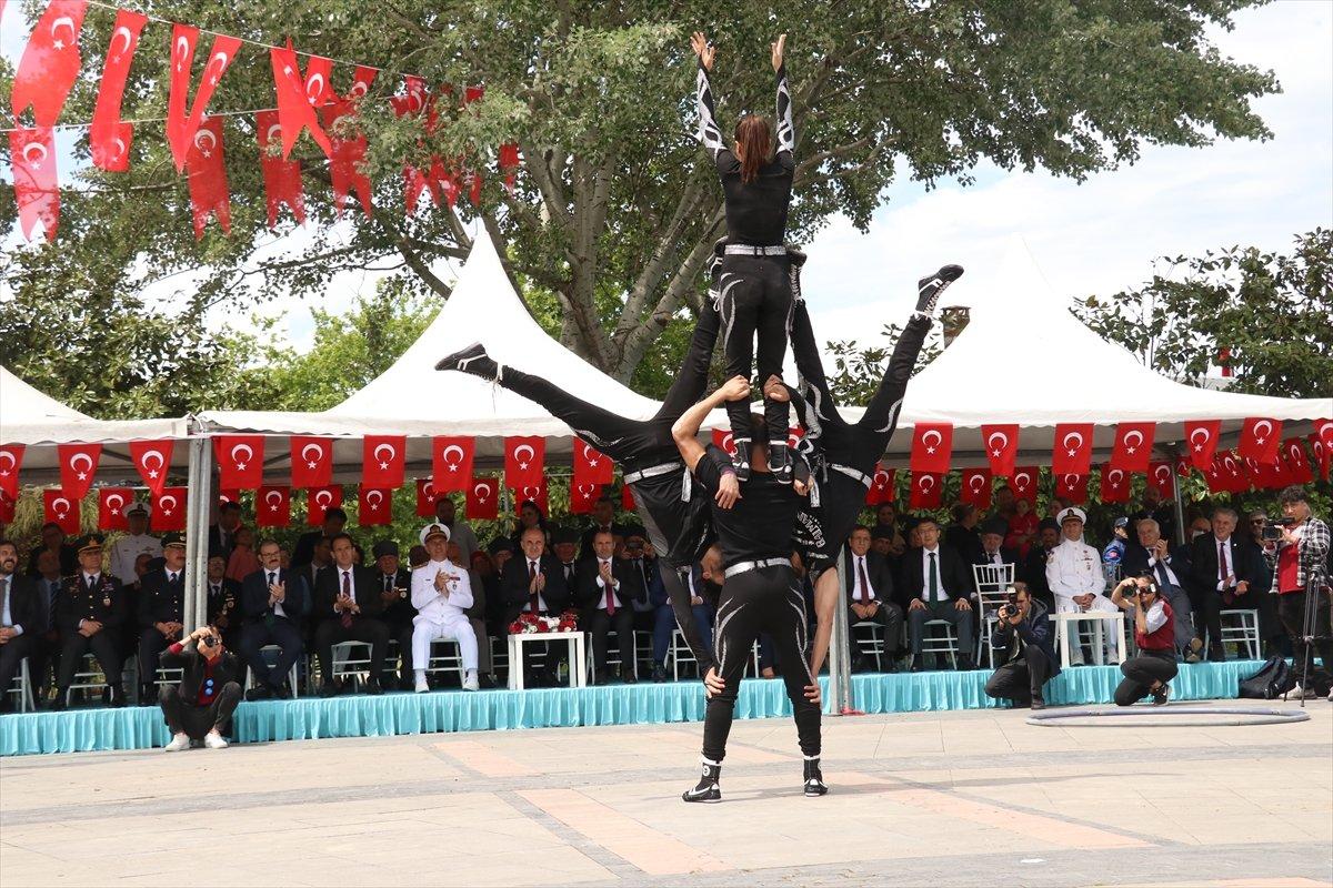 Tüm yurtta 19 Mayıs Gençlik ve Spor Bayramı coşkusu