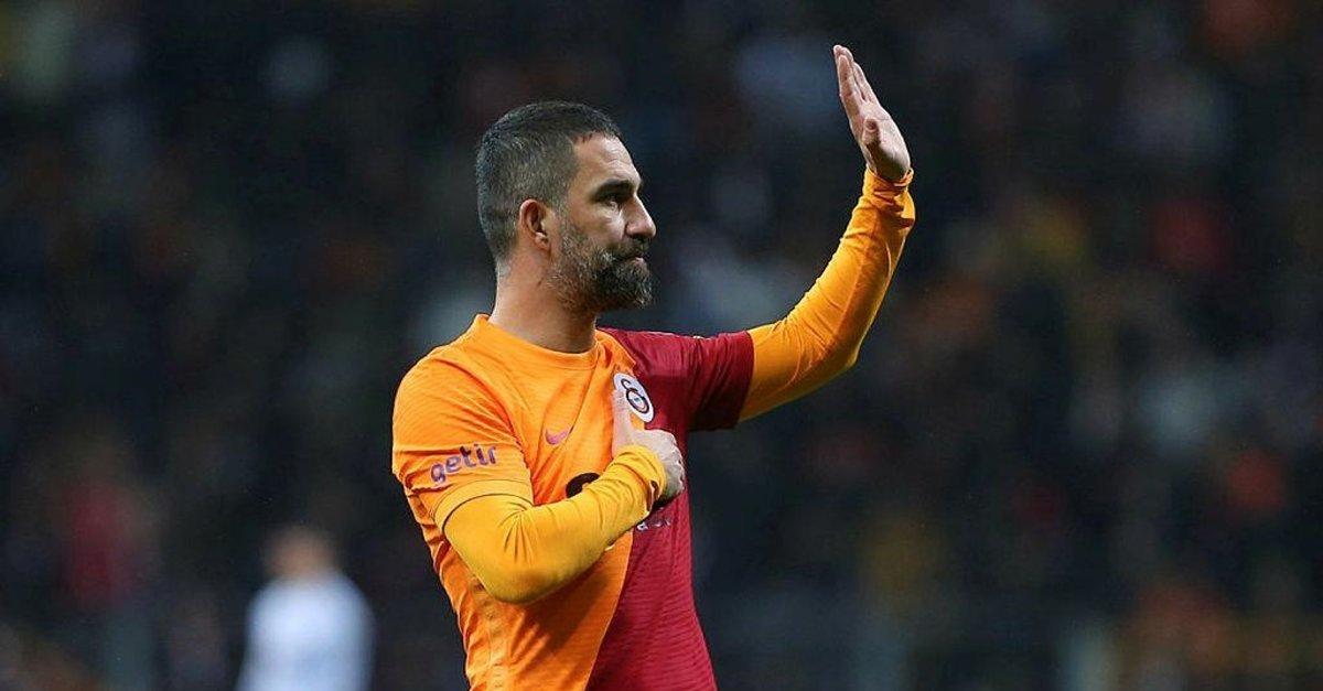 Arda Turan'dan emeklilik açıklaması
