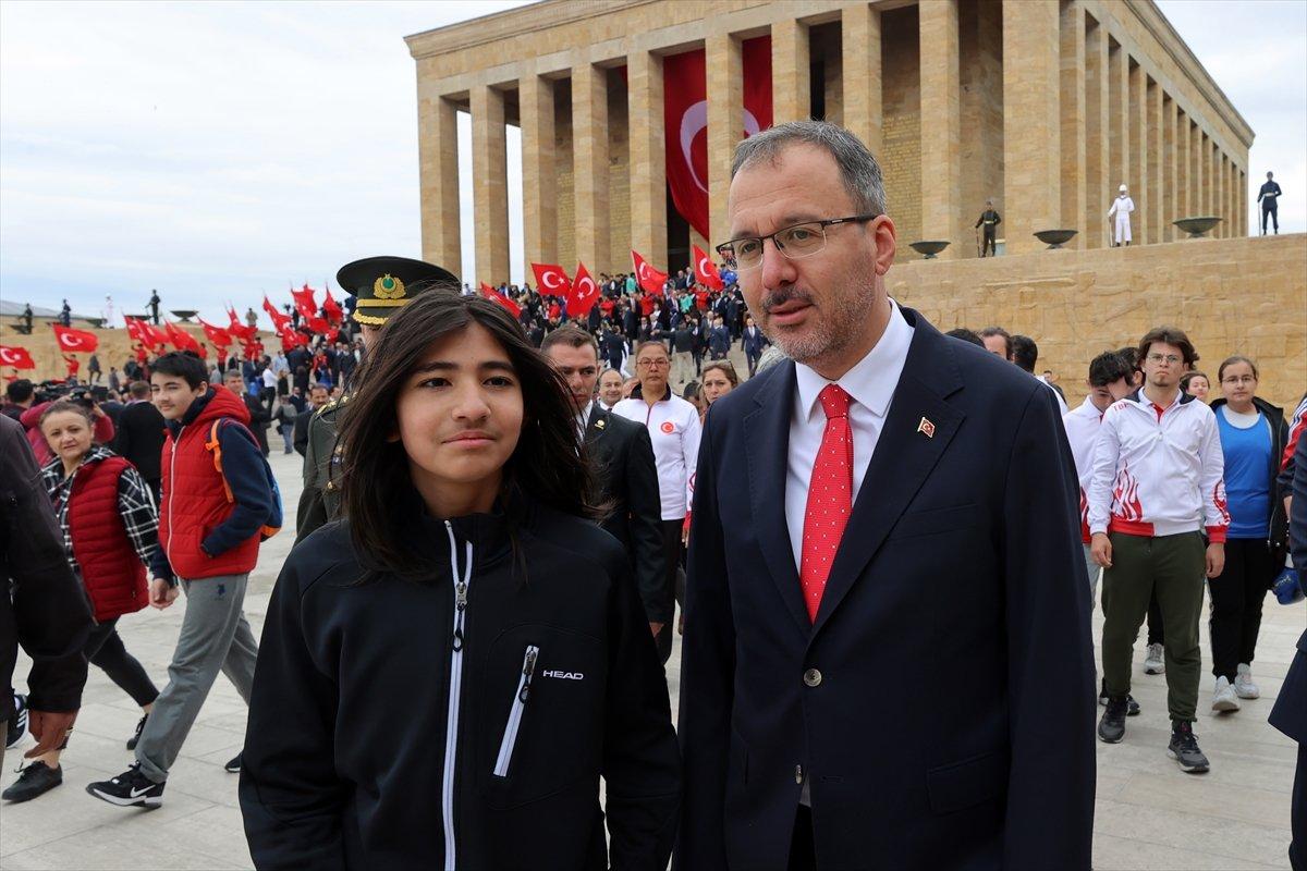 Bakan Kasapoğlu'ndan 19 Mayıs mesajı
