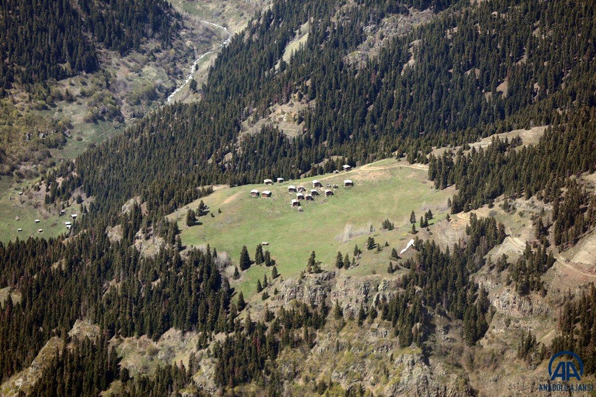 Artvin'in doğal güzellikleri havadan görüntülendi